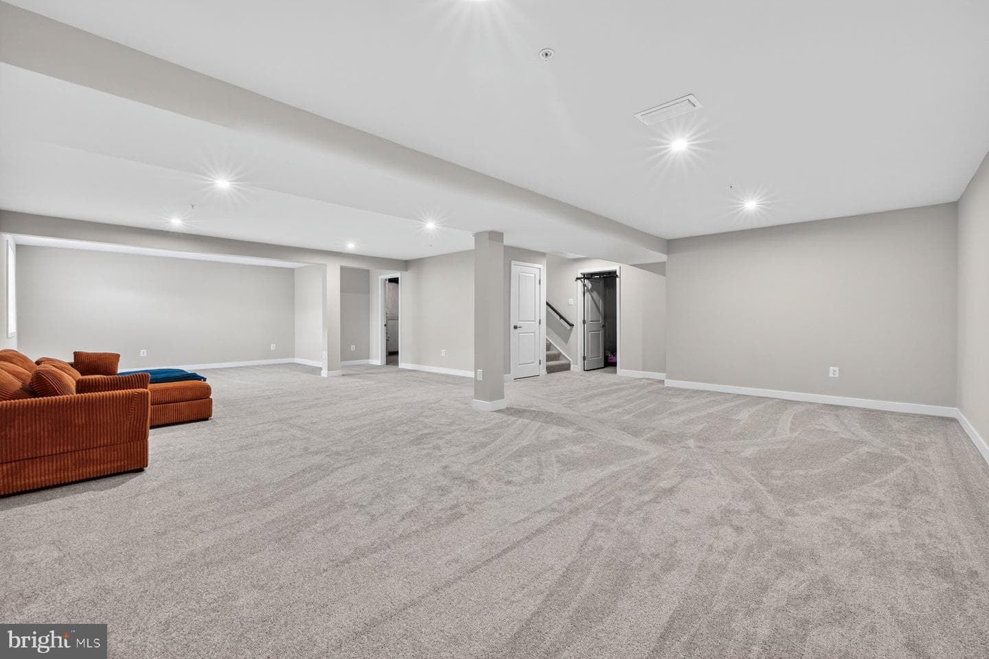 9210 Murdstone Lane photo 39