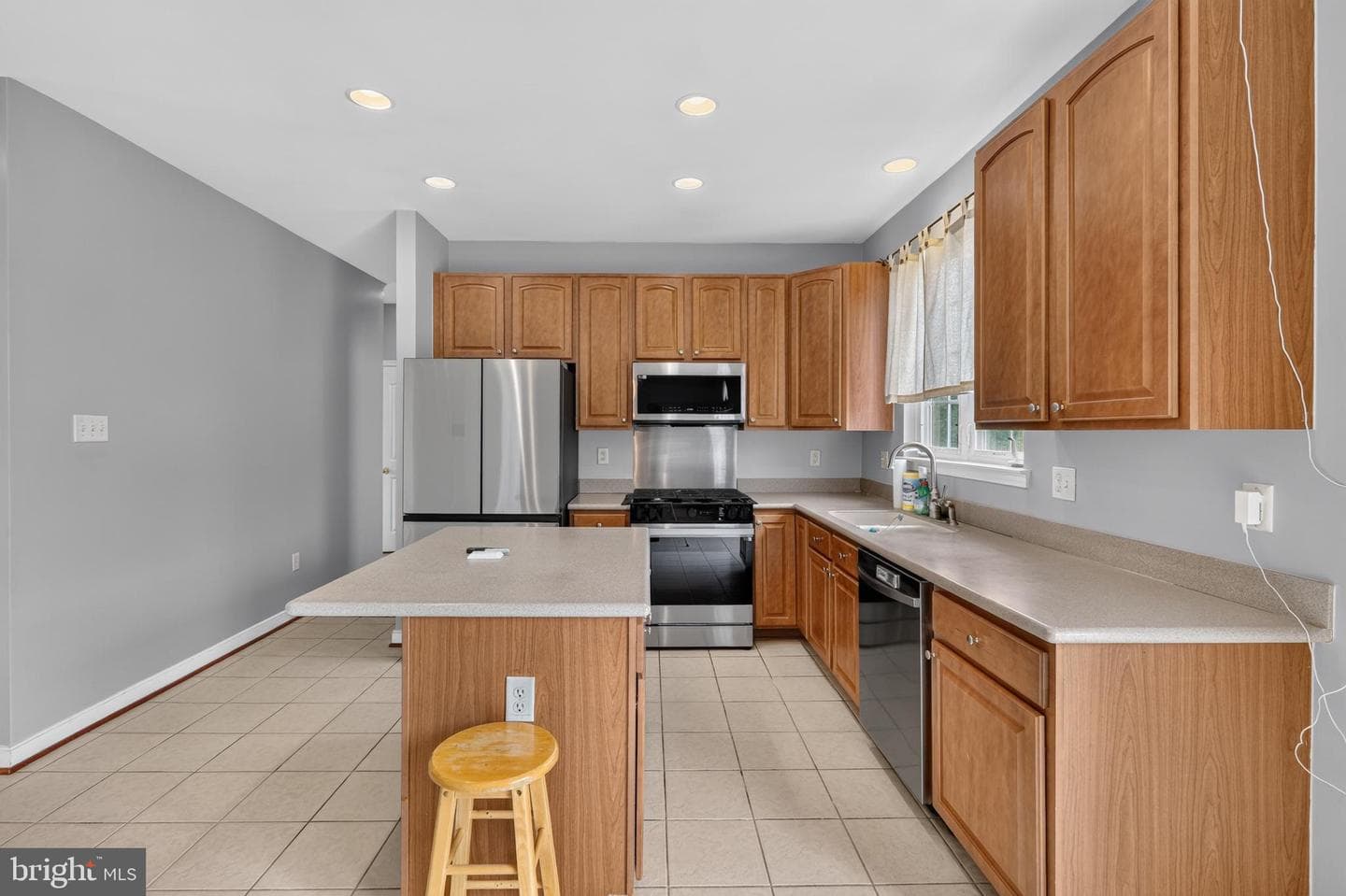 3114 Sedgewick Drive photo 3