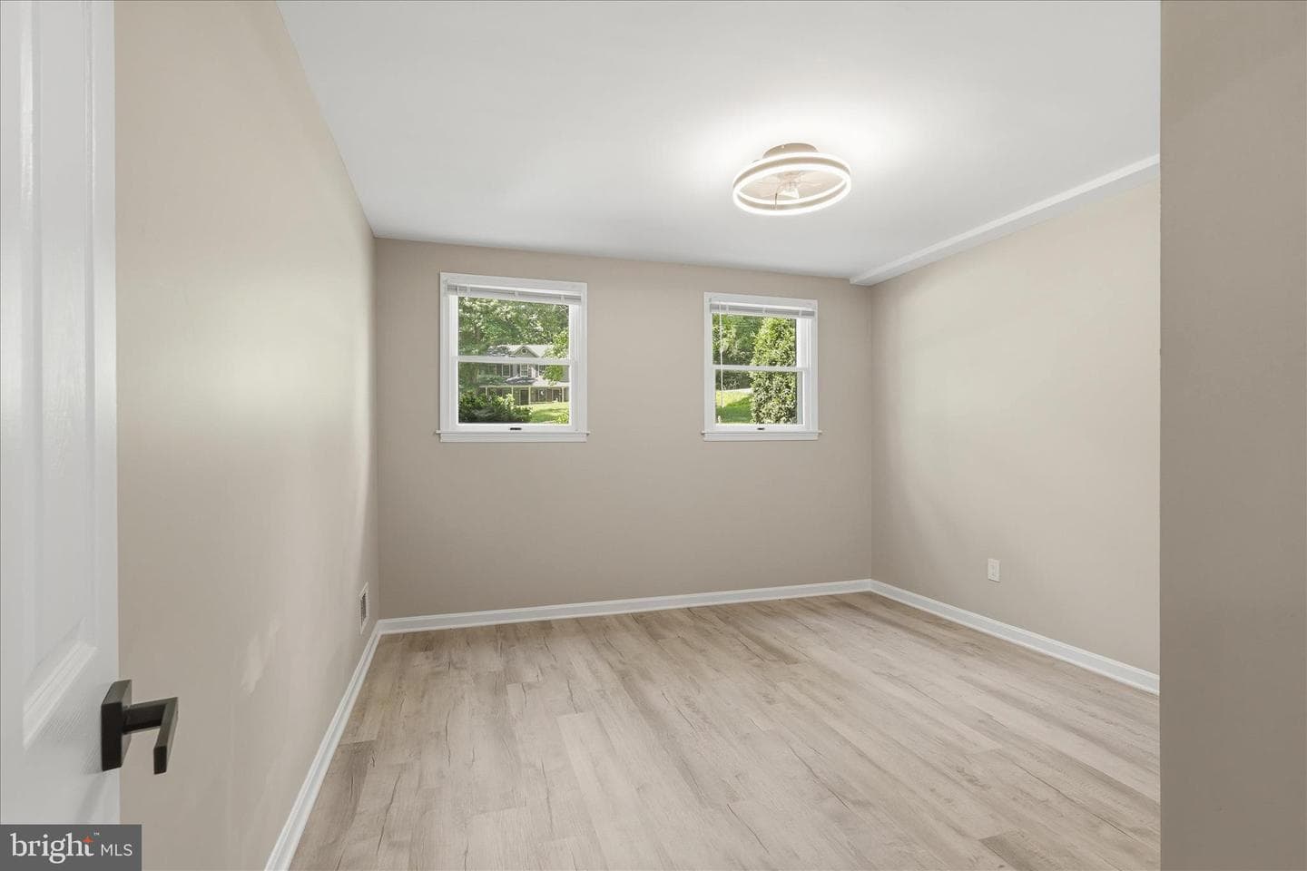 8855 Lowell Road photo 30
