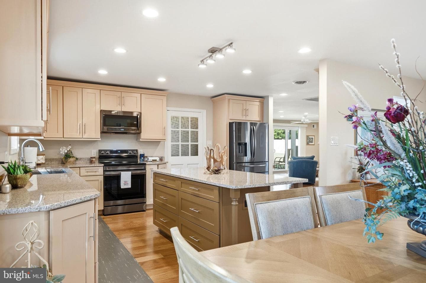 18 Quailwood Parkway photo 45