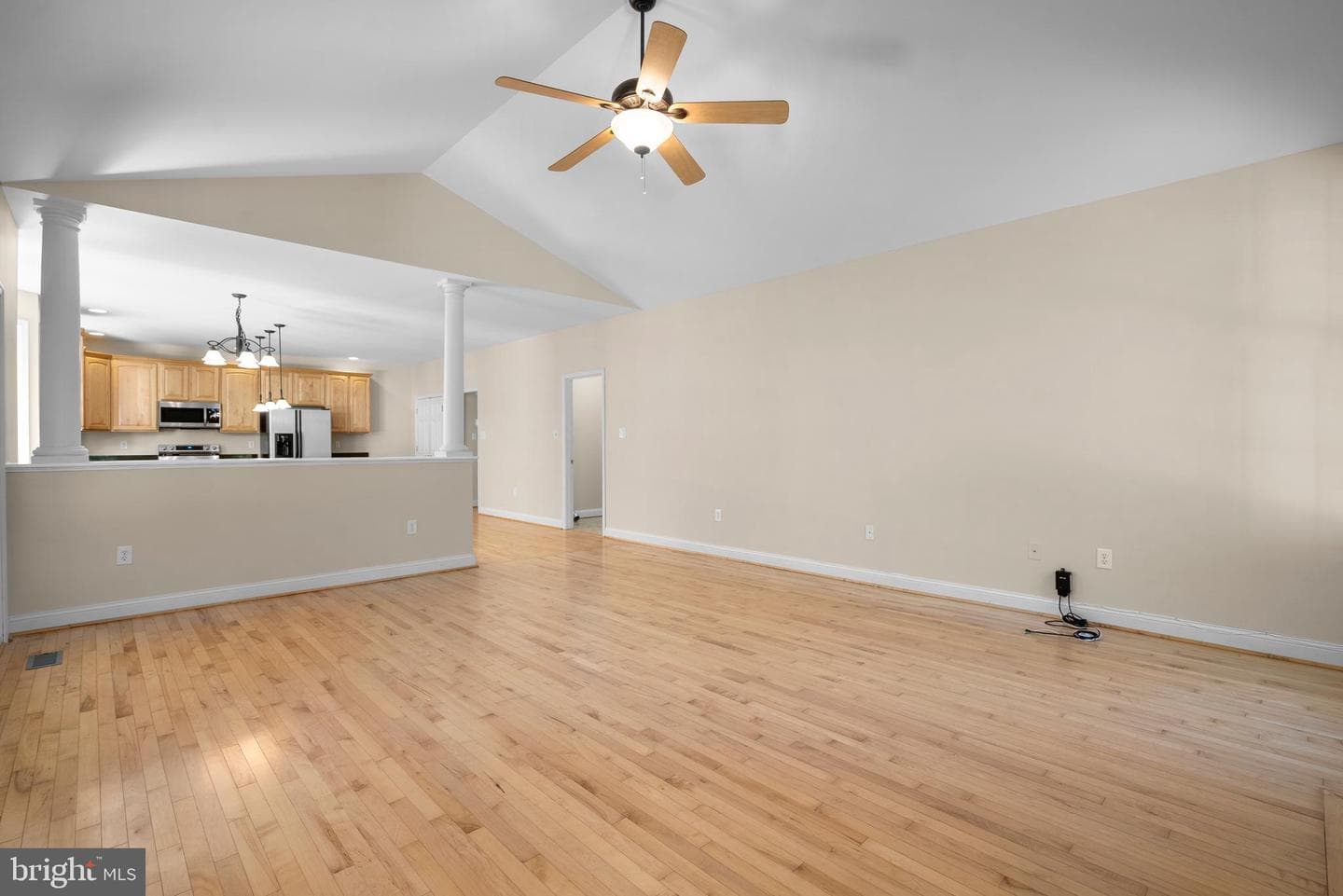 7425 Sandy Bottom Court photo 14