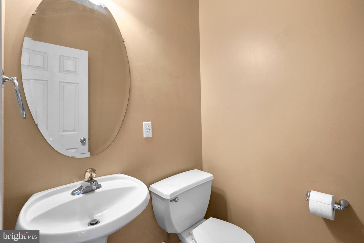 7425 Sandy Bottom Court photo 22