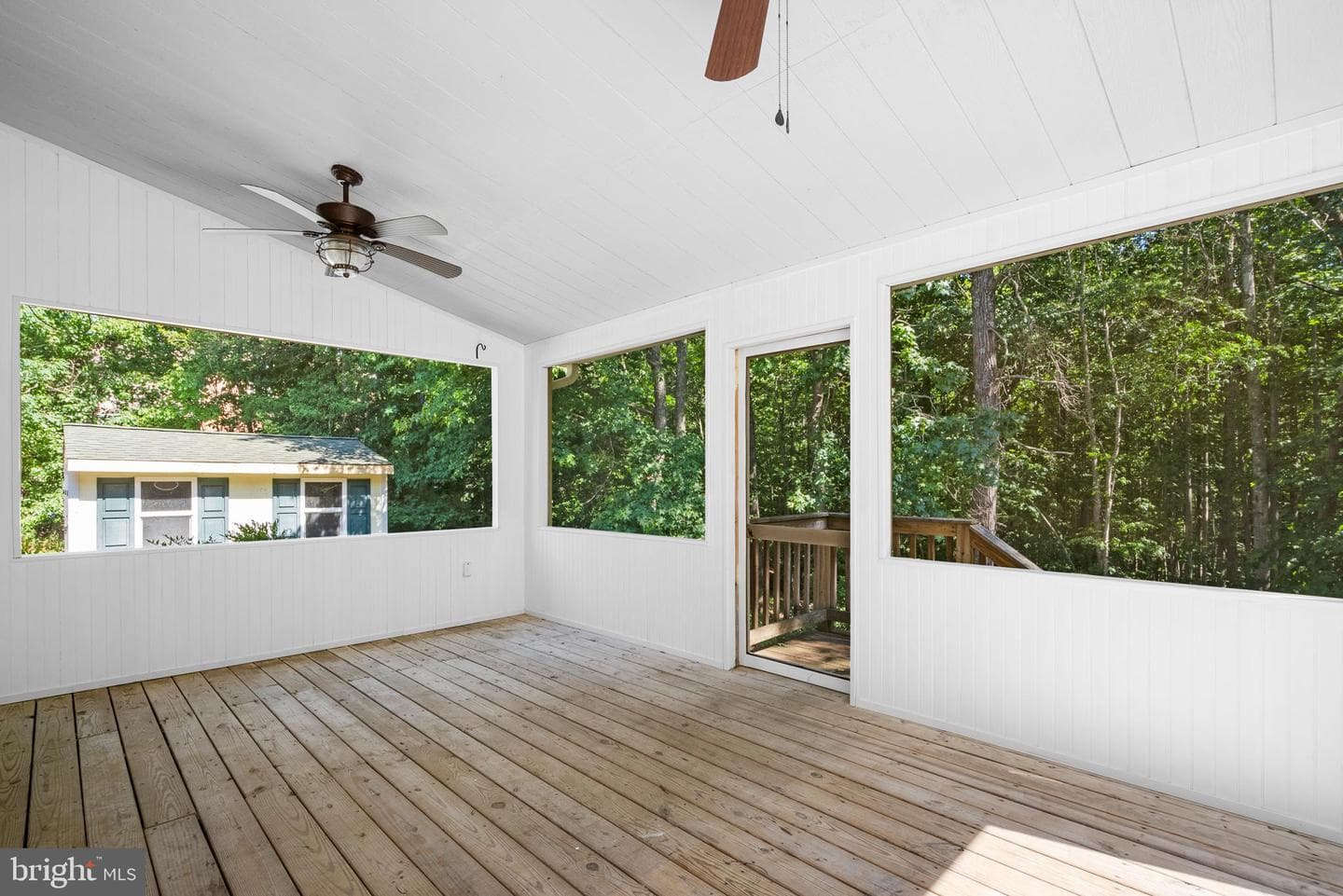 7425 Sandy Bottom Court photo 48