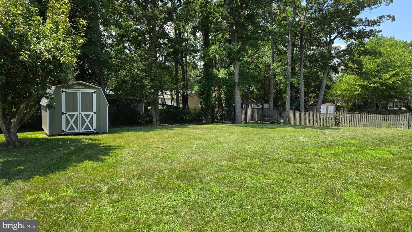 2780 Pinewood Drive photo 5