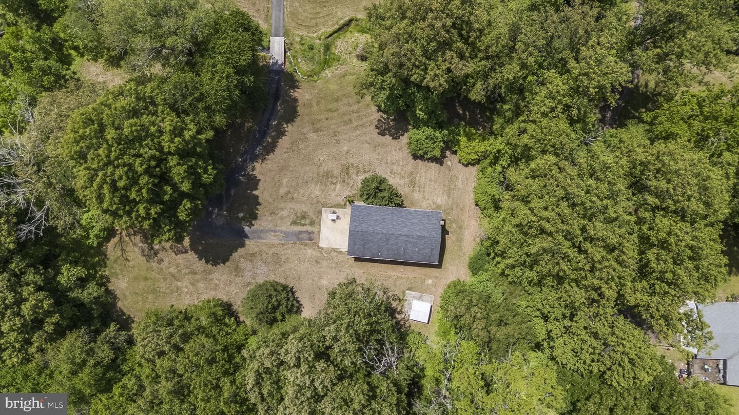 8505 Warren Drive photo 34