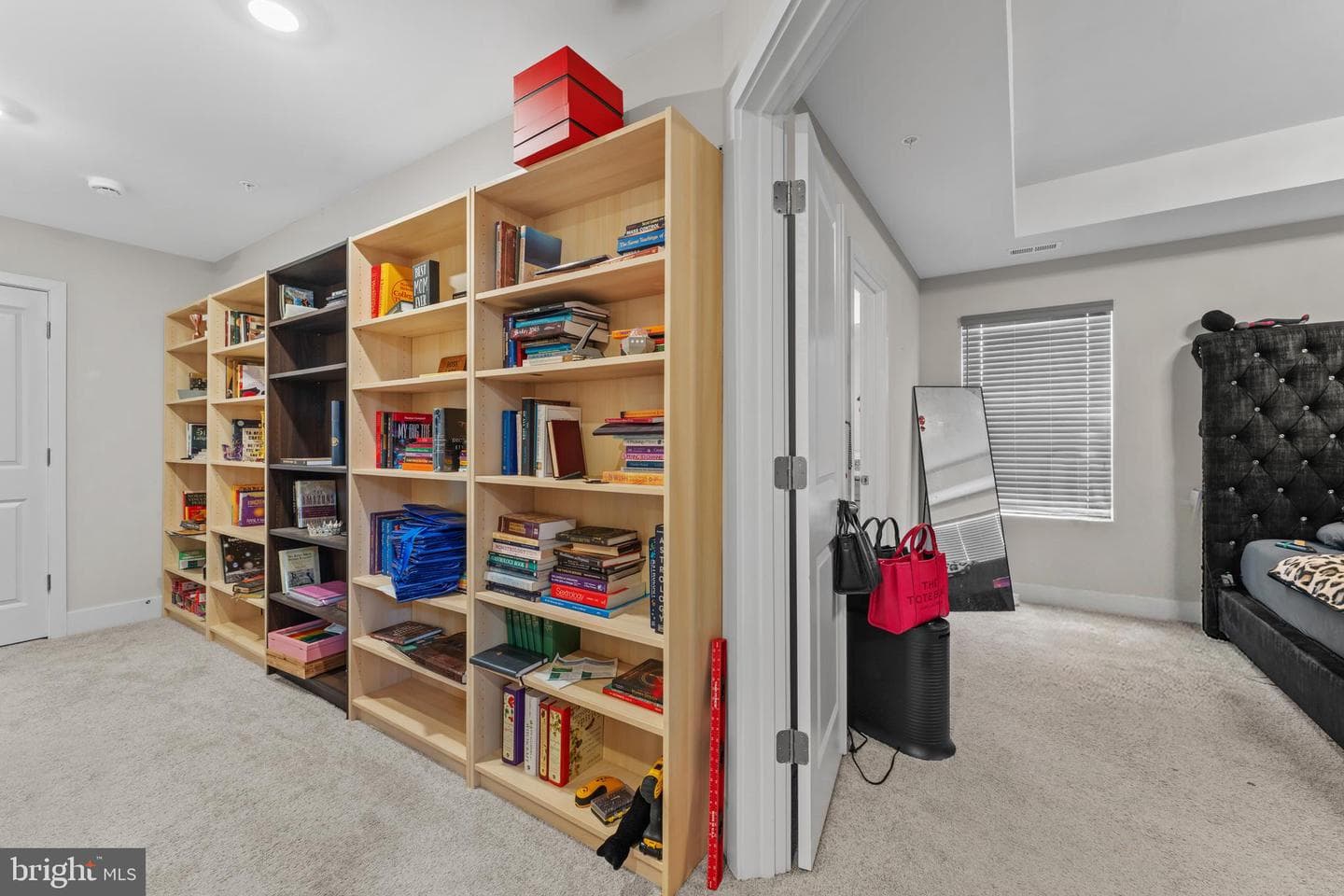 5192 Newport Circle photo 23