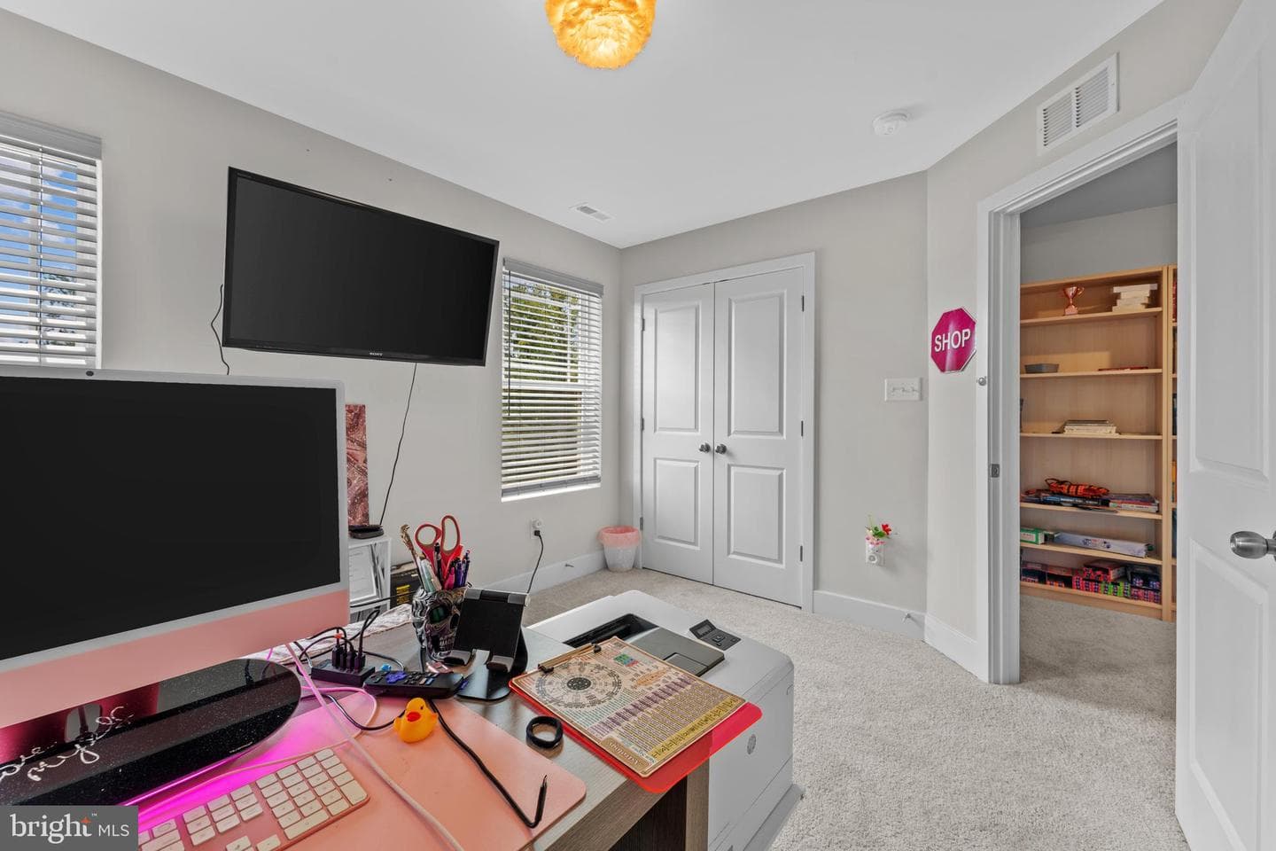 5192 Newport Circle photo 35