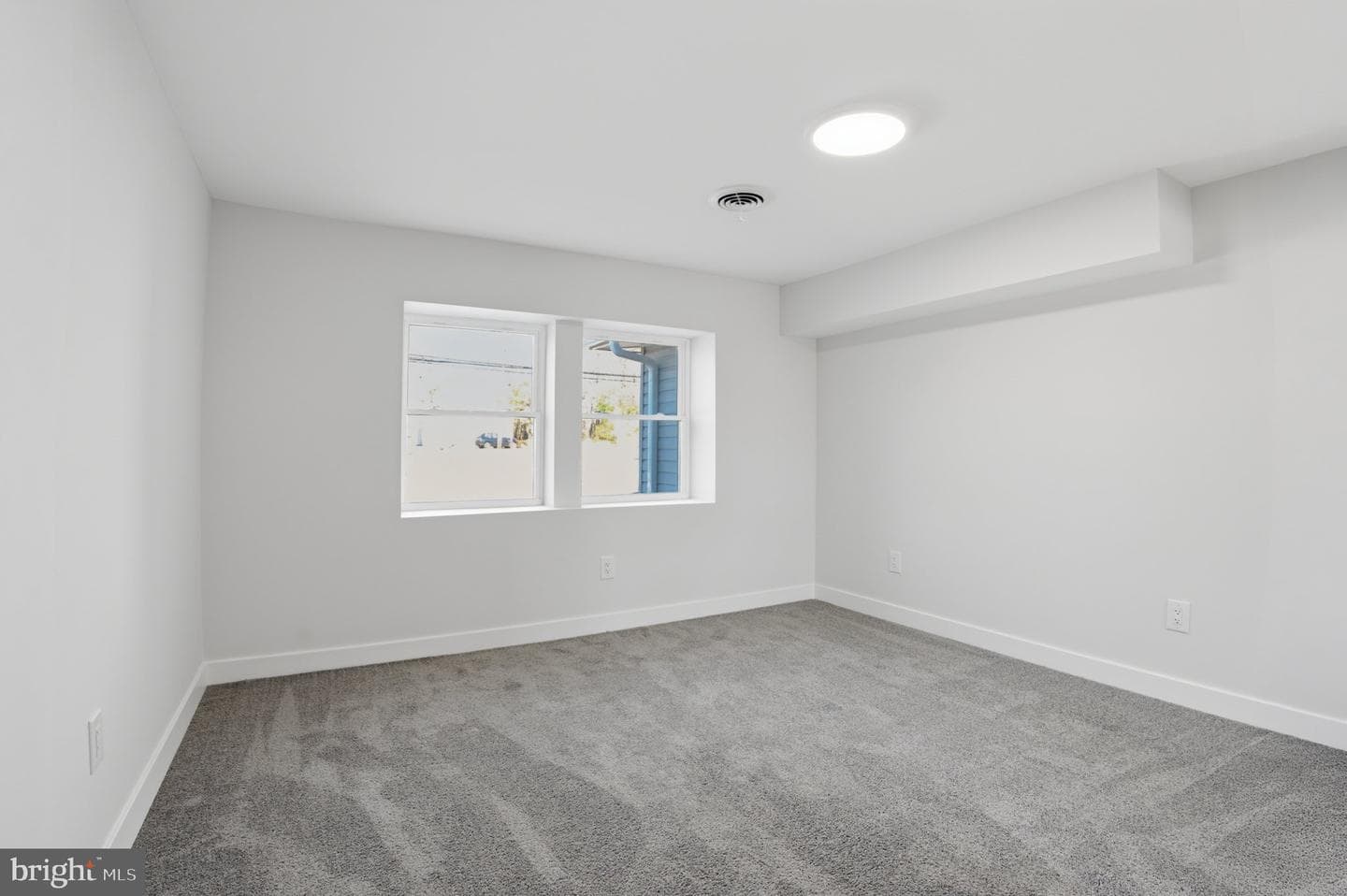 4425 Strauss Avenue photo 37