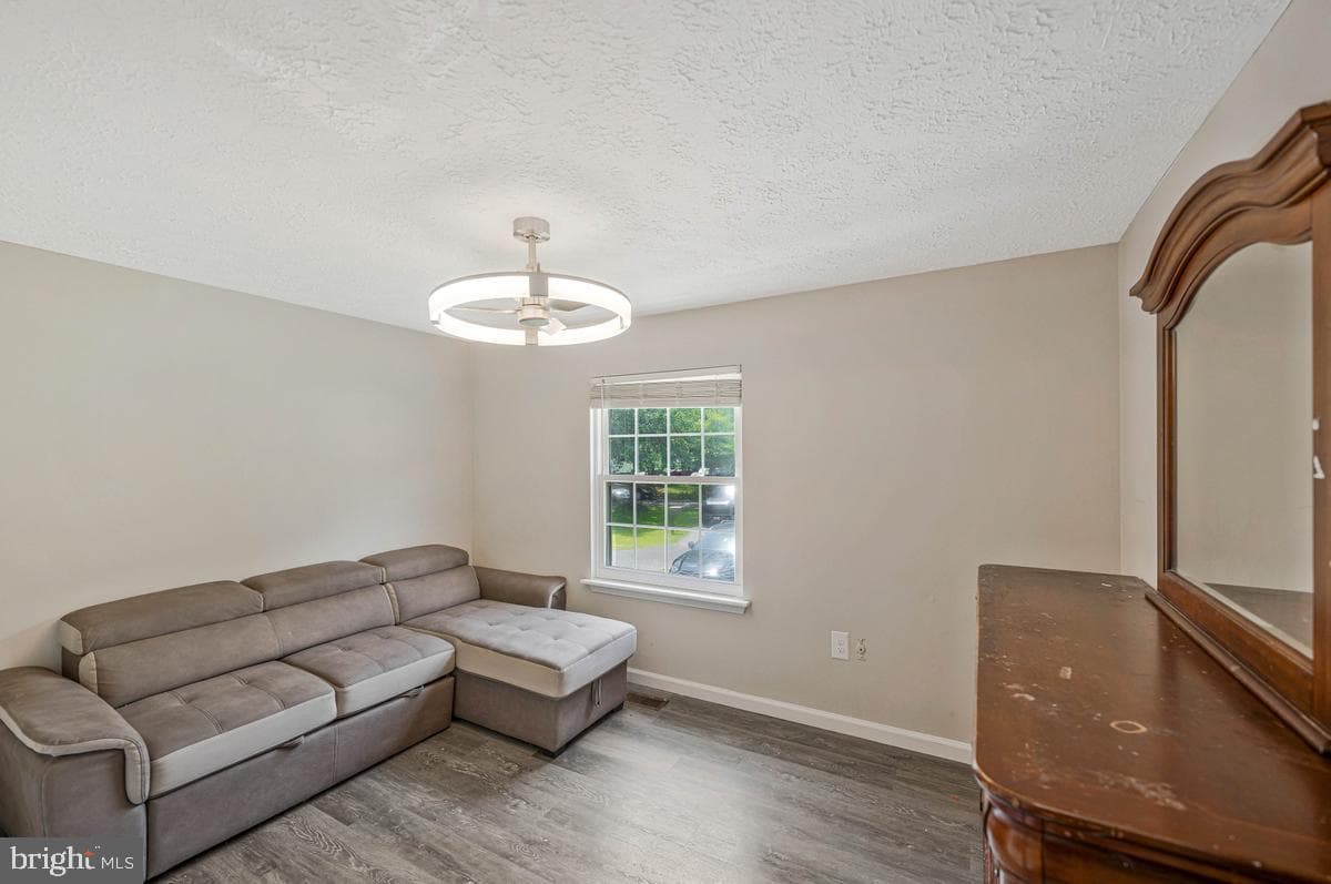 2300 Valley Oak Court photo 15