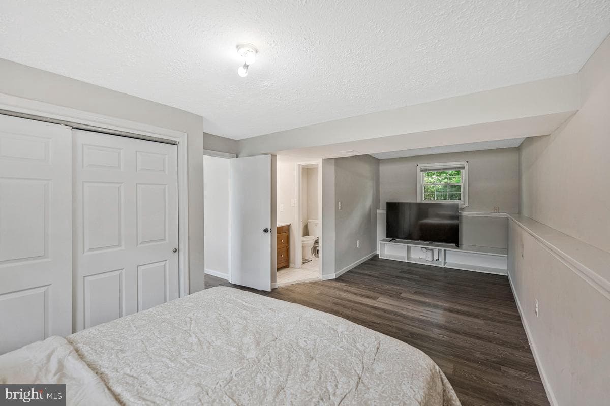 2300 Valley Oak Court photo 18