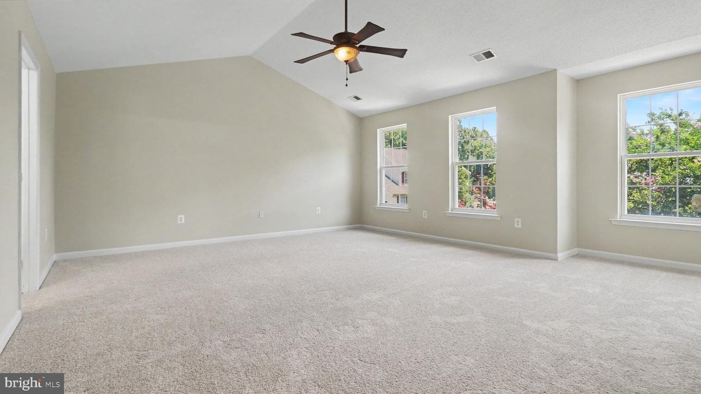 101 Powhatan Court photo 28