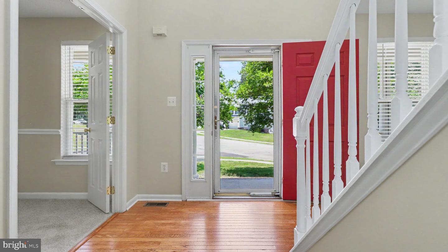 101 Powhatan Court photo 4