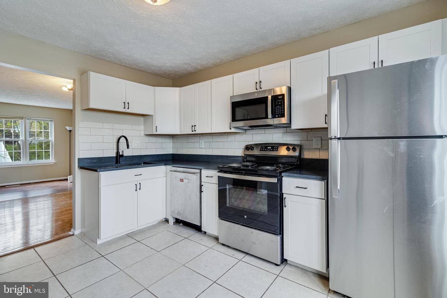 35 Dove Tree Court photo 3