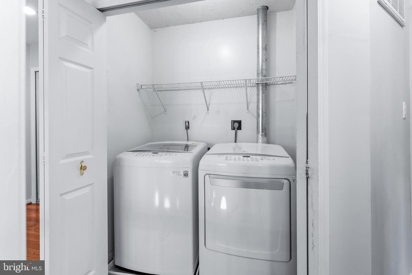 5320 Flagfish Court photo 32