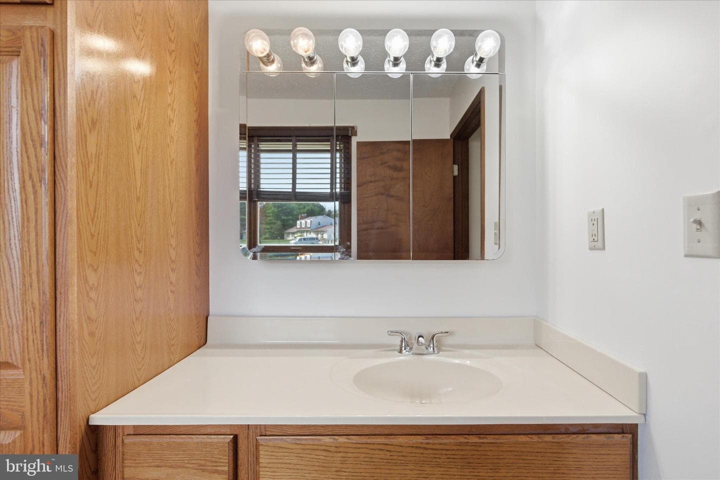13301 Olde Oak Drive photo 32