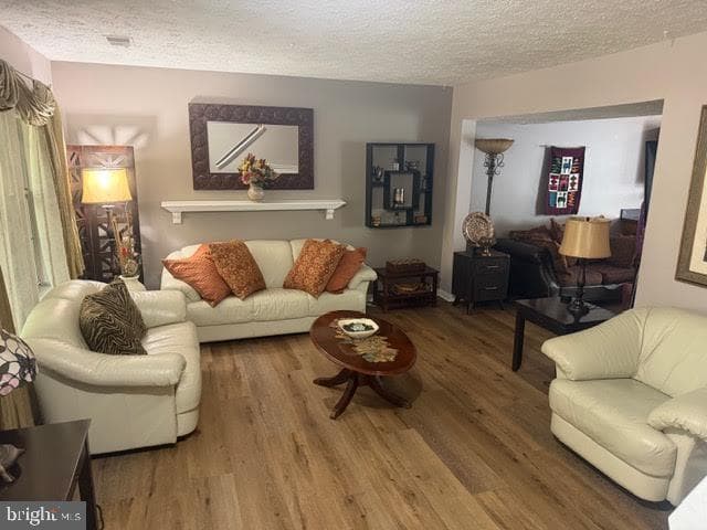 6207 Deerwood Court, Waldorf