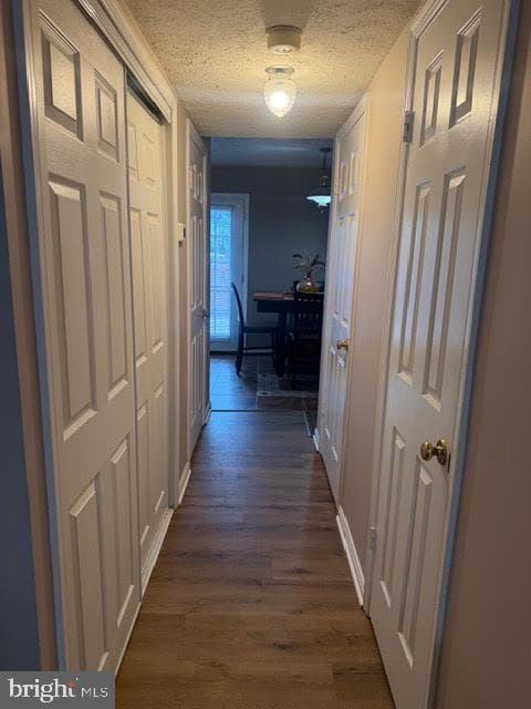 6207 Deerwood Court photo 23