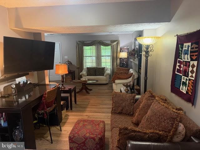 6207 Deerwood Court photo 8
