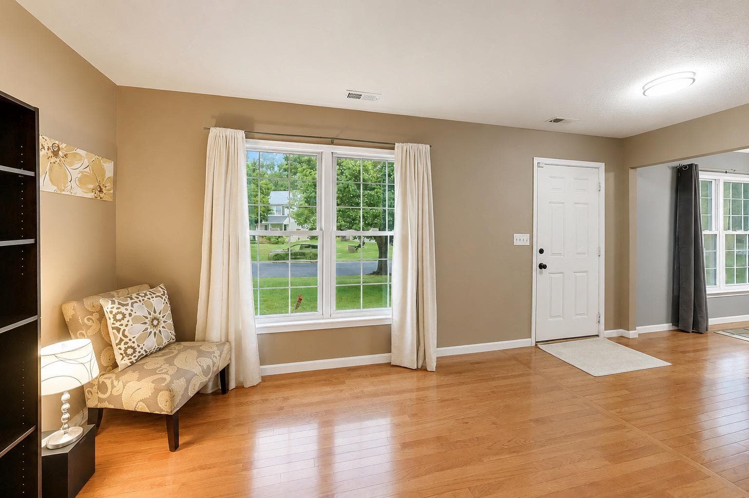 5507 Skipjack Court photo 4