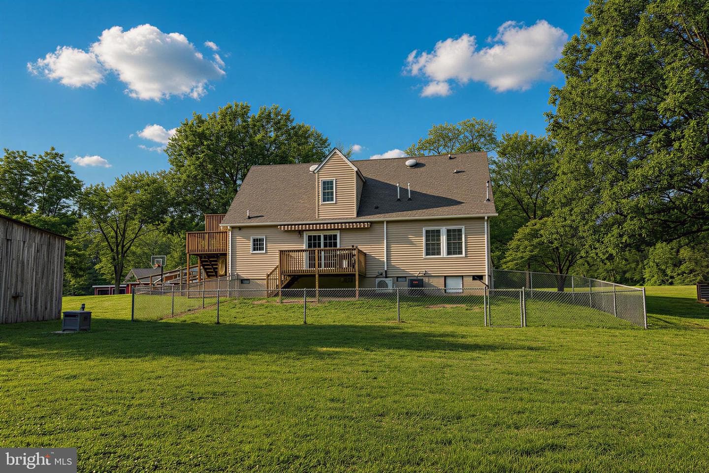 9600 Adams Willett Road photo 46