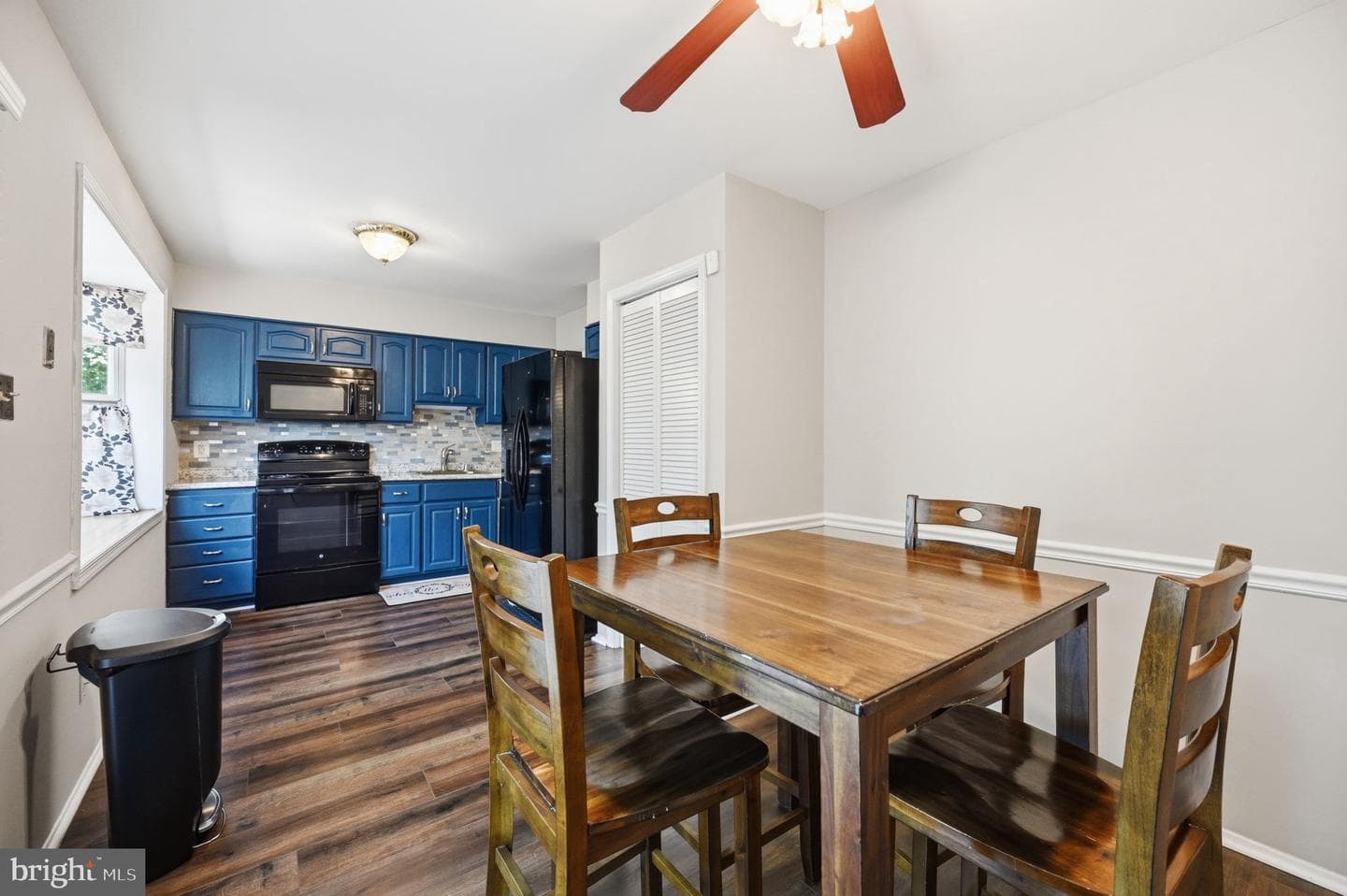 2302 Imperial Court photo 10