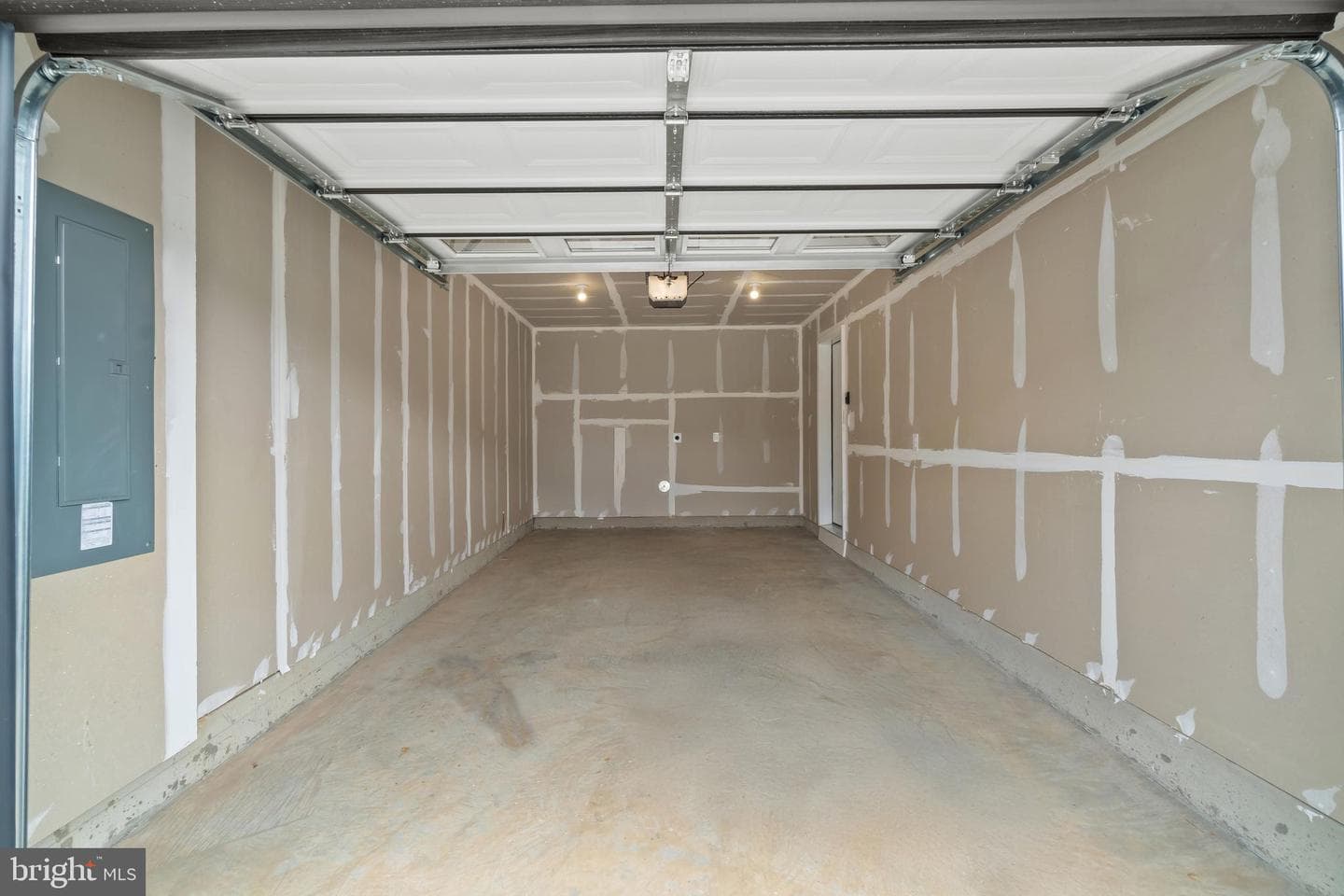 170 Soft Rush Lane photo 28