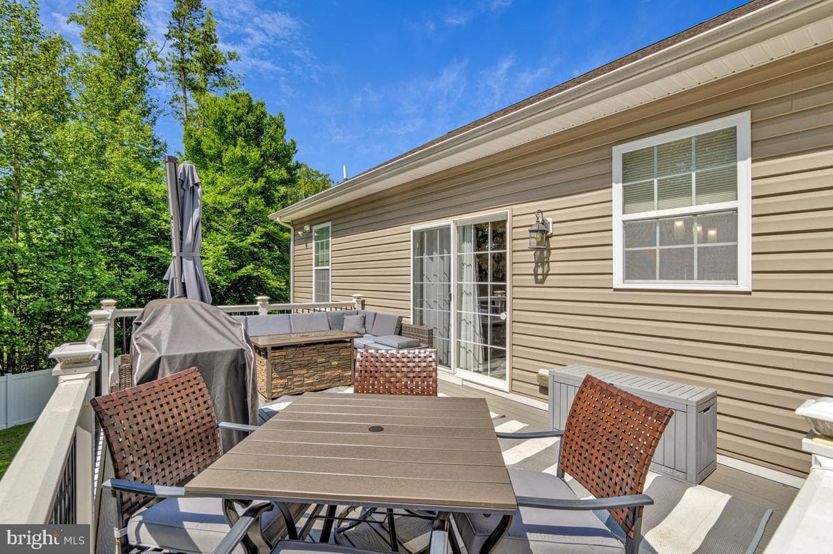 7098 Quicktree Place photo 14