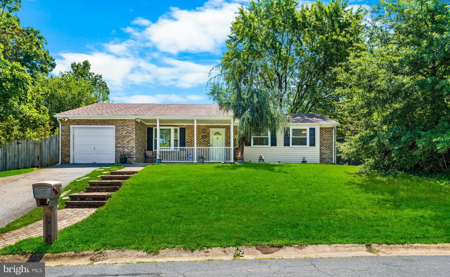 2256 Westwood Dr photo 30
