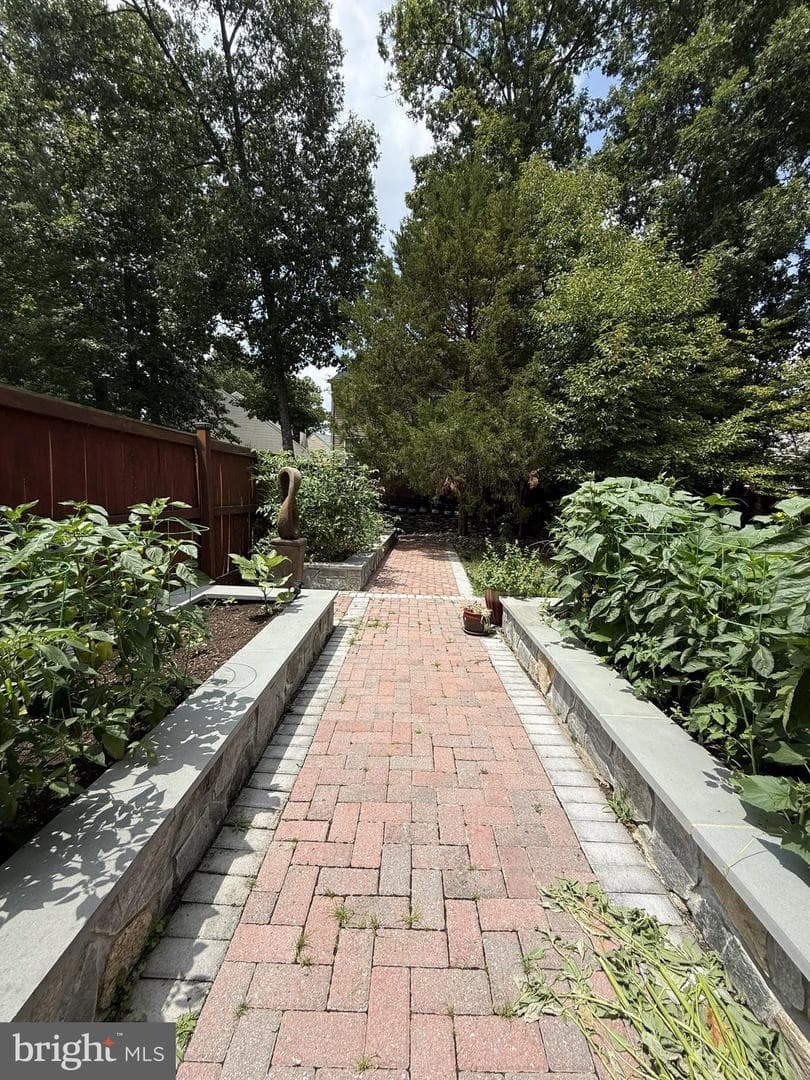 7777 Picadilly Court photo 32