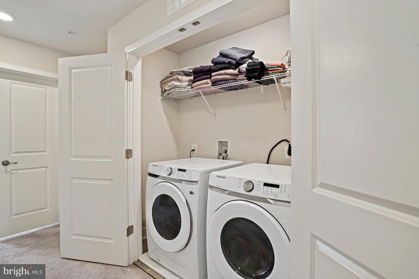 3057 Perthshire Place photo 23