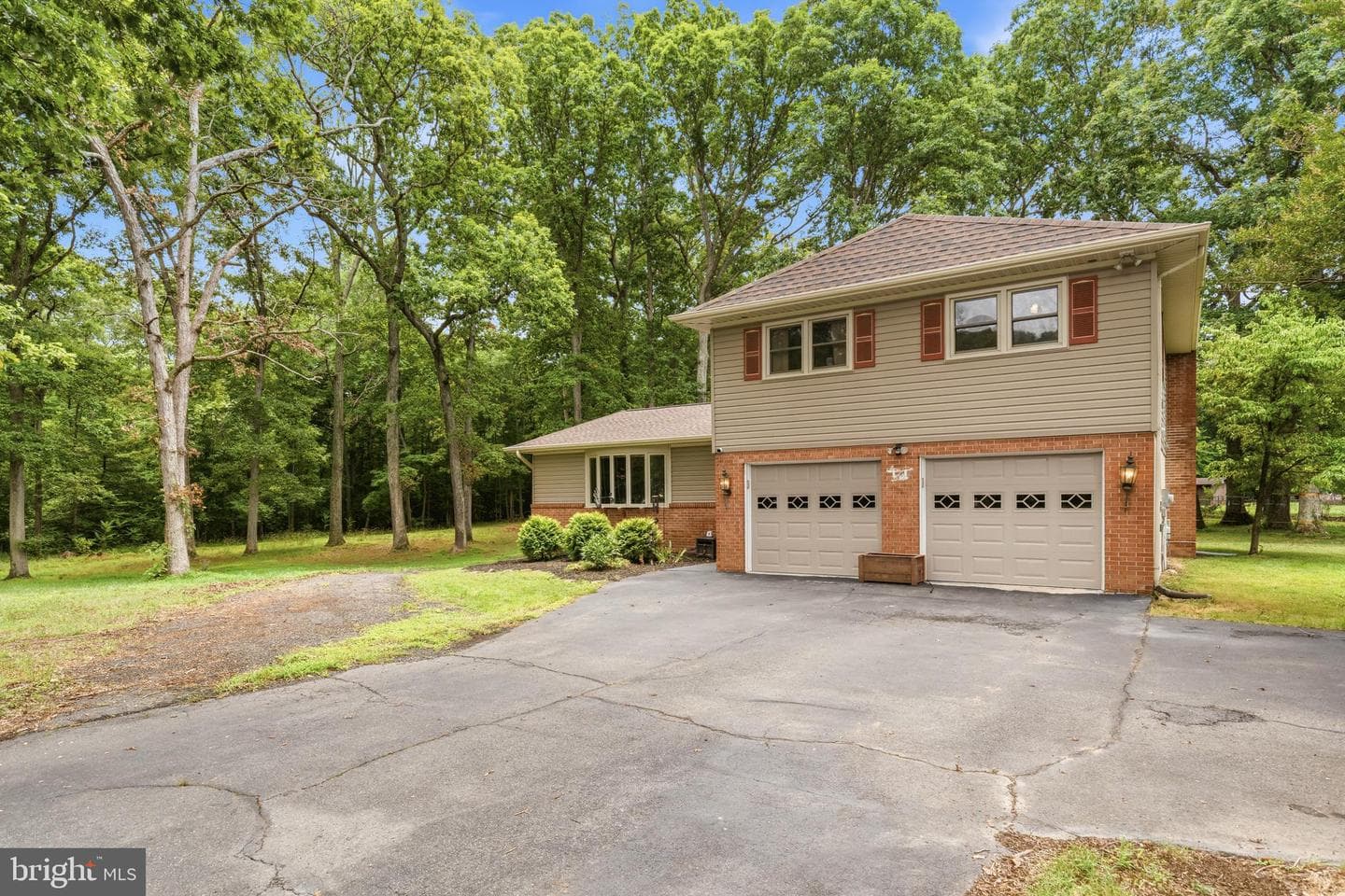 6675 Oakwood Circle photo 49