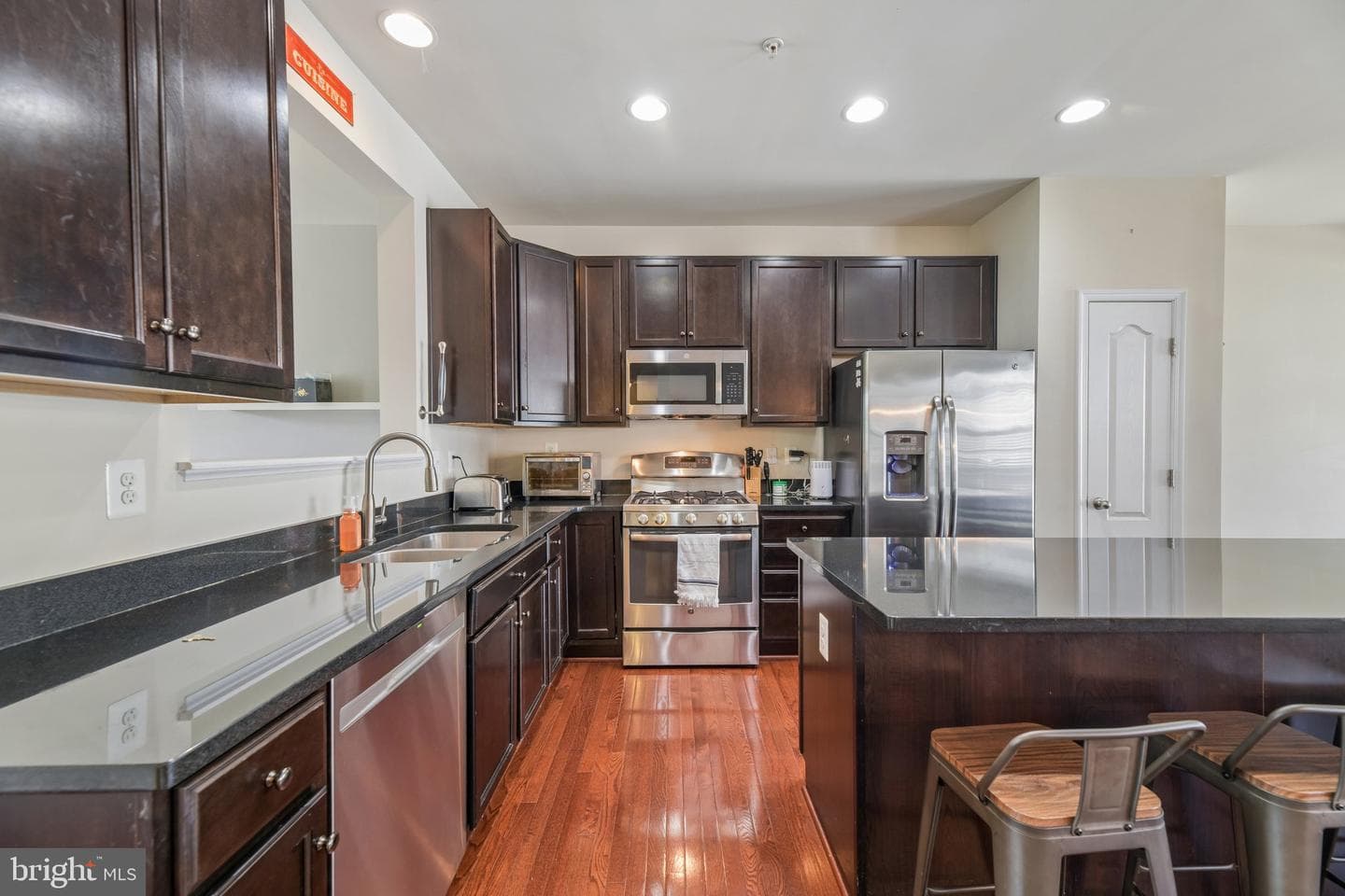 12385 Sandstone Street photo 8