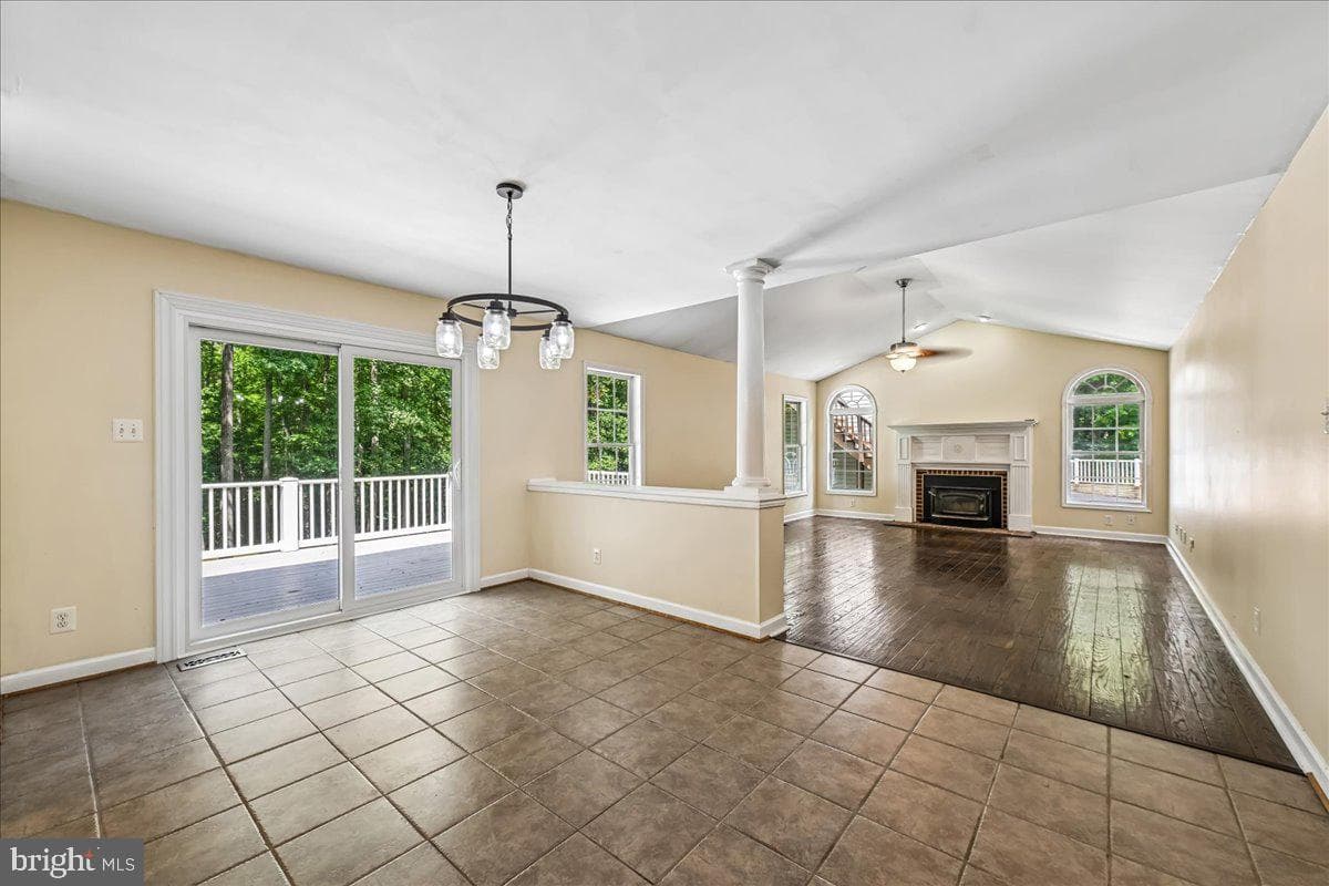 16956 Rivers Reach Lane photo 22