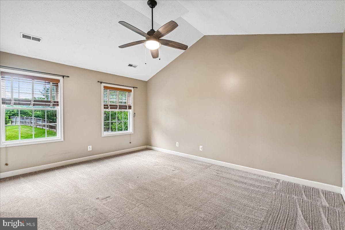 16956 Rivers Reach Lane photo 33