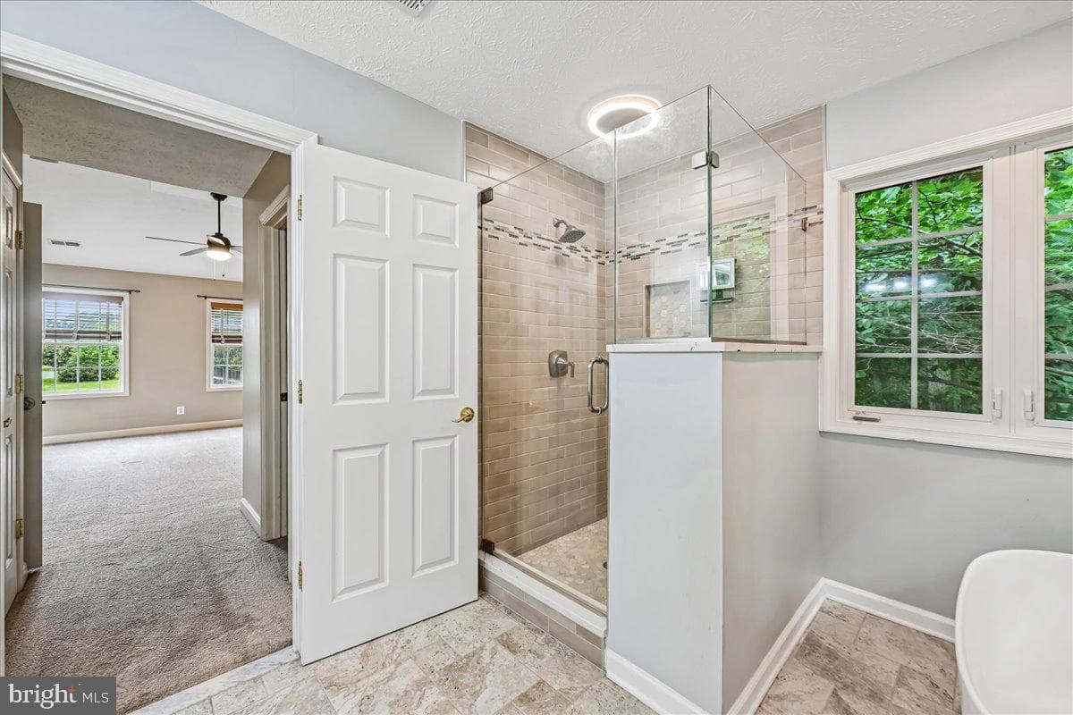 16956 Rivers Reach Lane photo 39