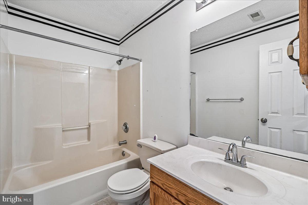 16956 Rivers Reach Lane photo 45