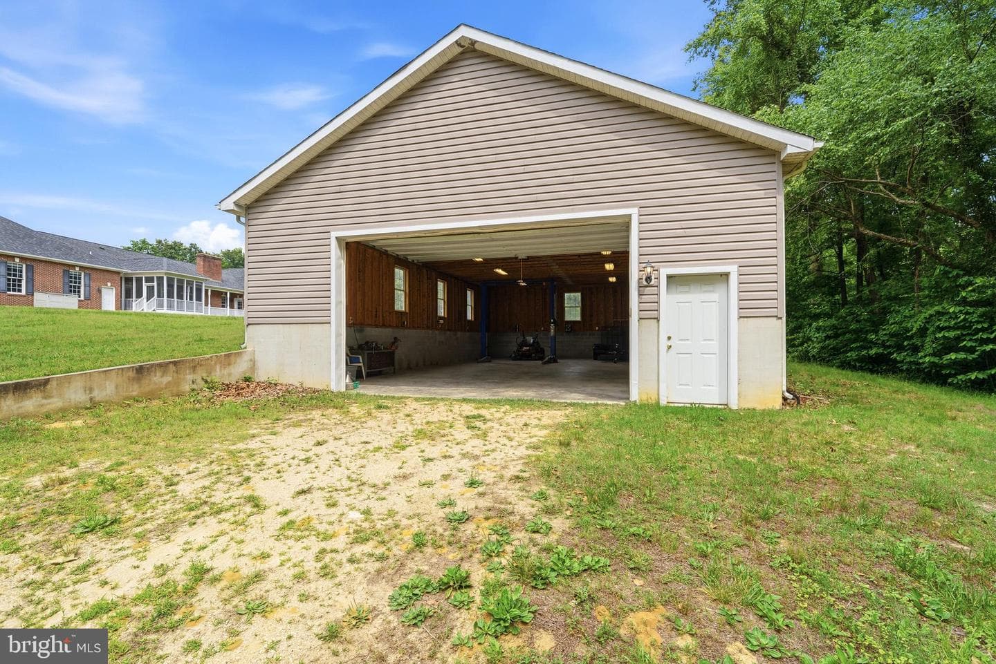 4570 Hawthorne Road photo 55