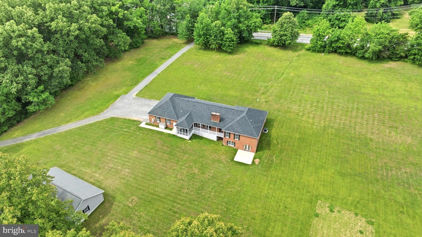 4570 Hawthorne Road photo 80