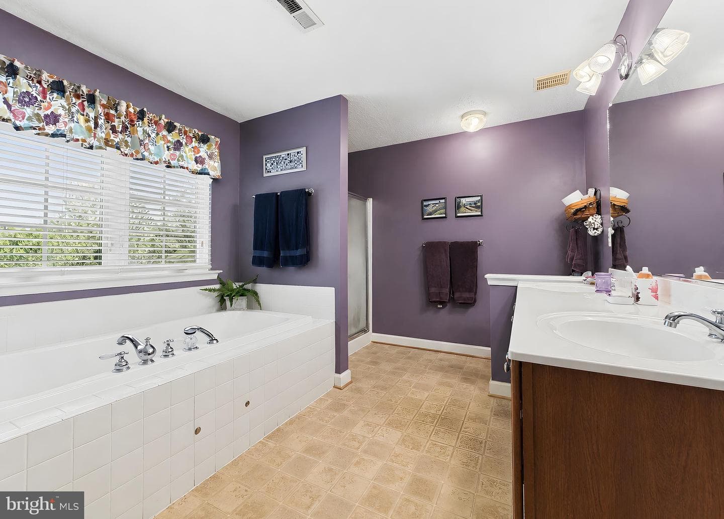1002 Canterbury Lane photo 43