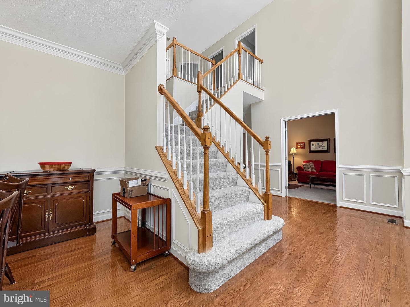 1002 Canterbury Lane photo 9