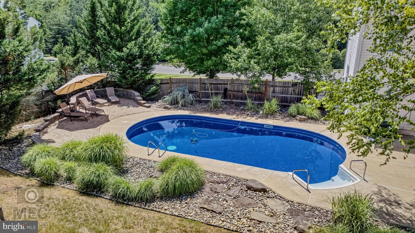 1034 Norfolk Drive photo 8