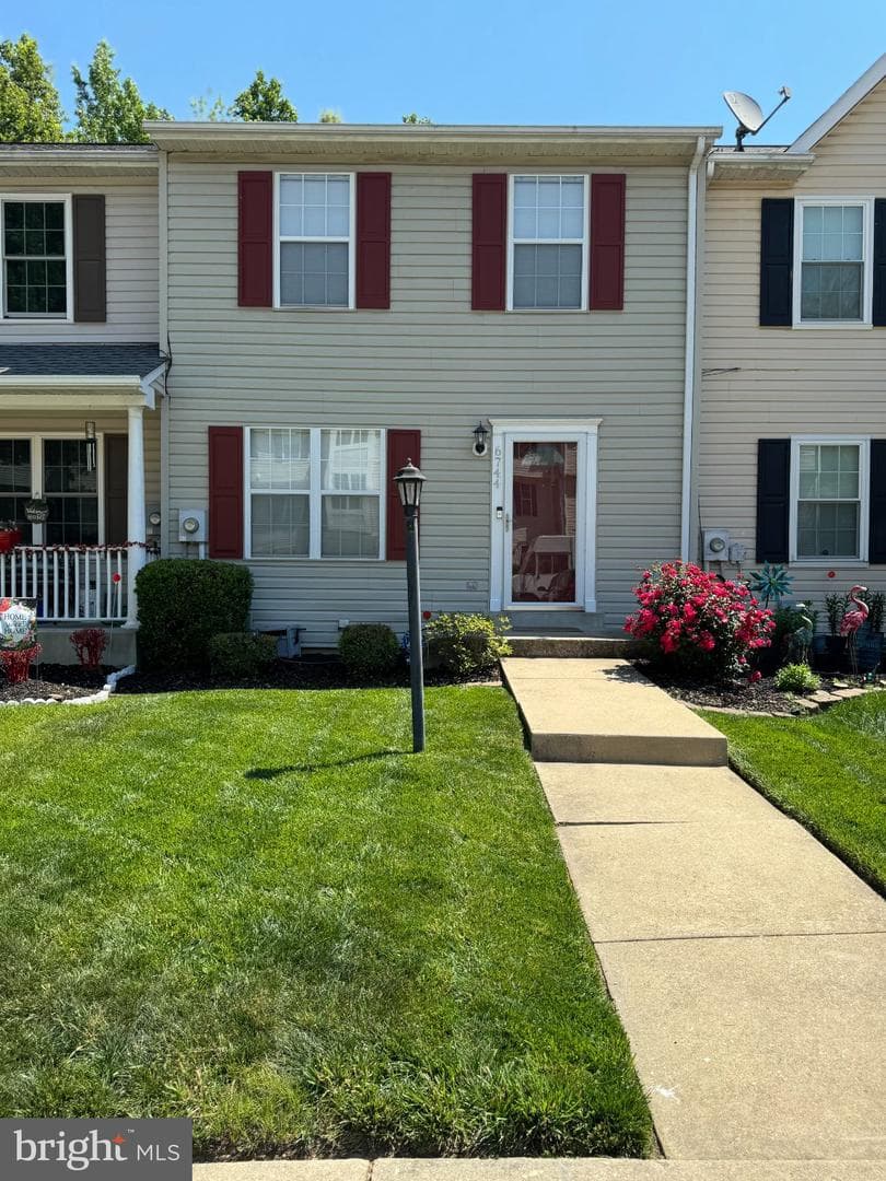 6744 Pauline Court photo 5