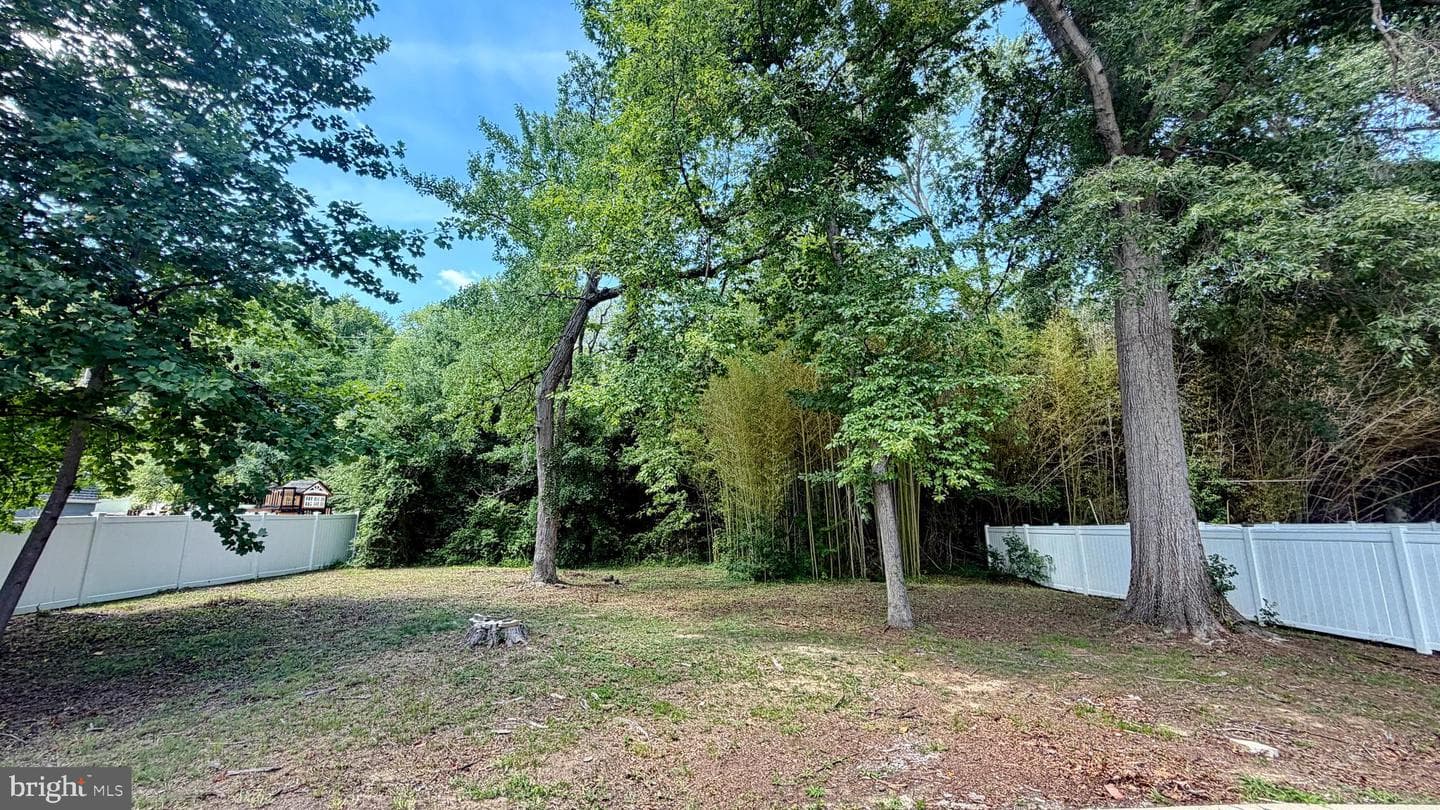 105 Jenkins Drive photo 30