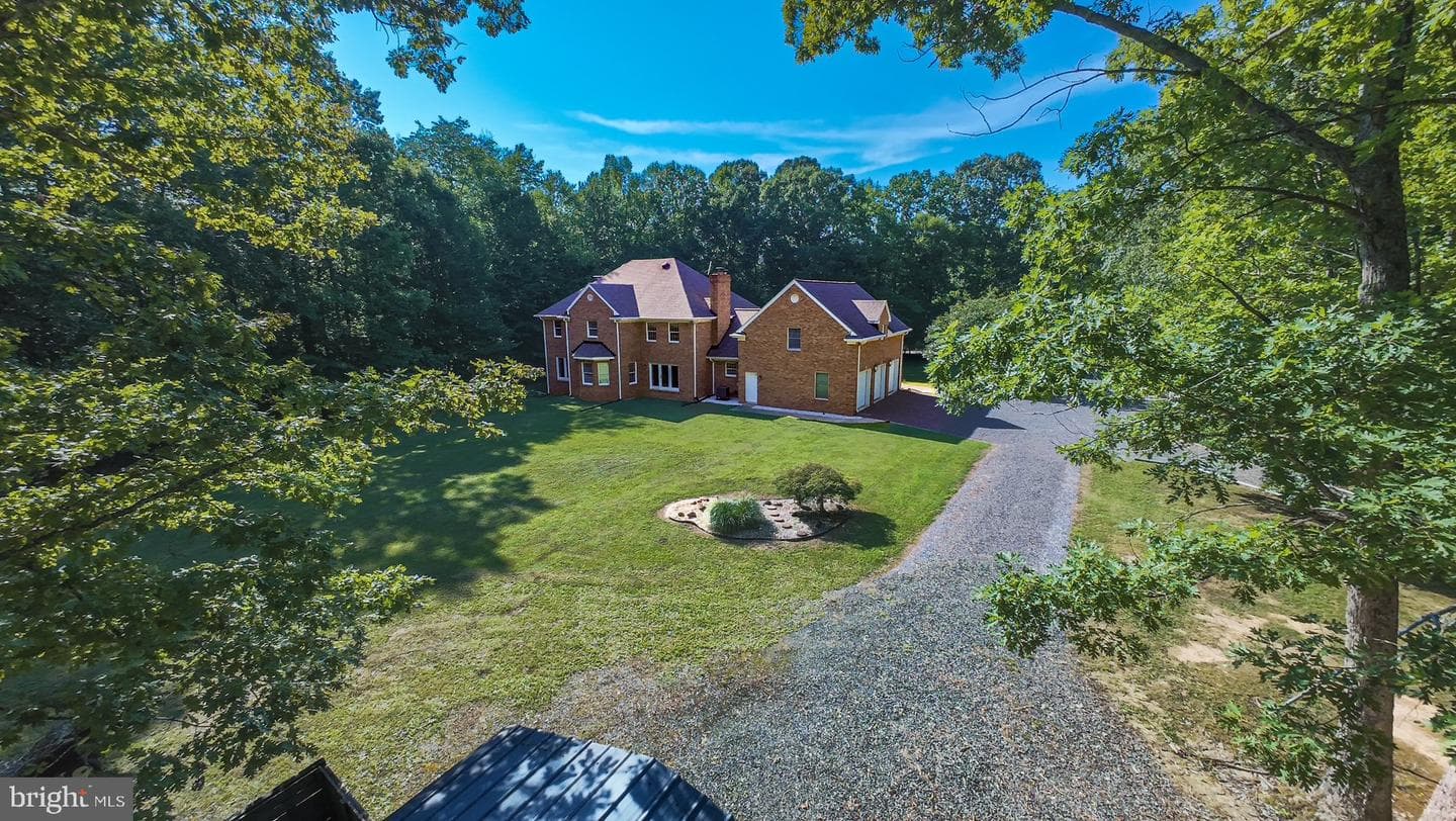 13745 Edelen Drive photo 4