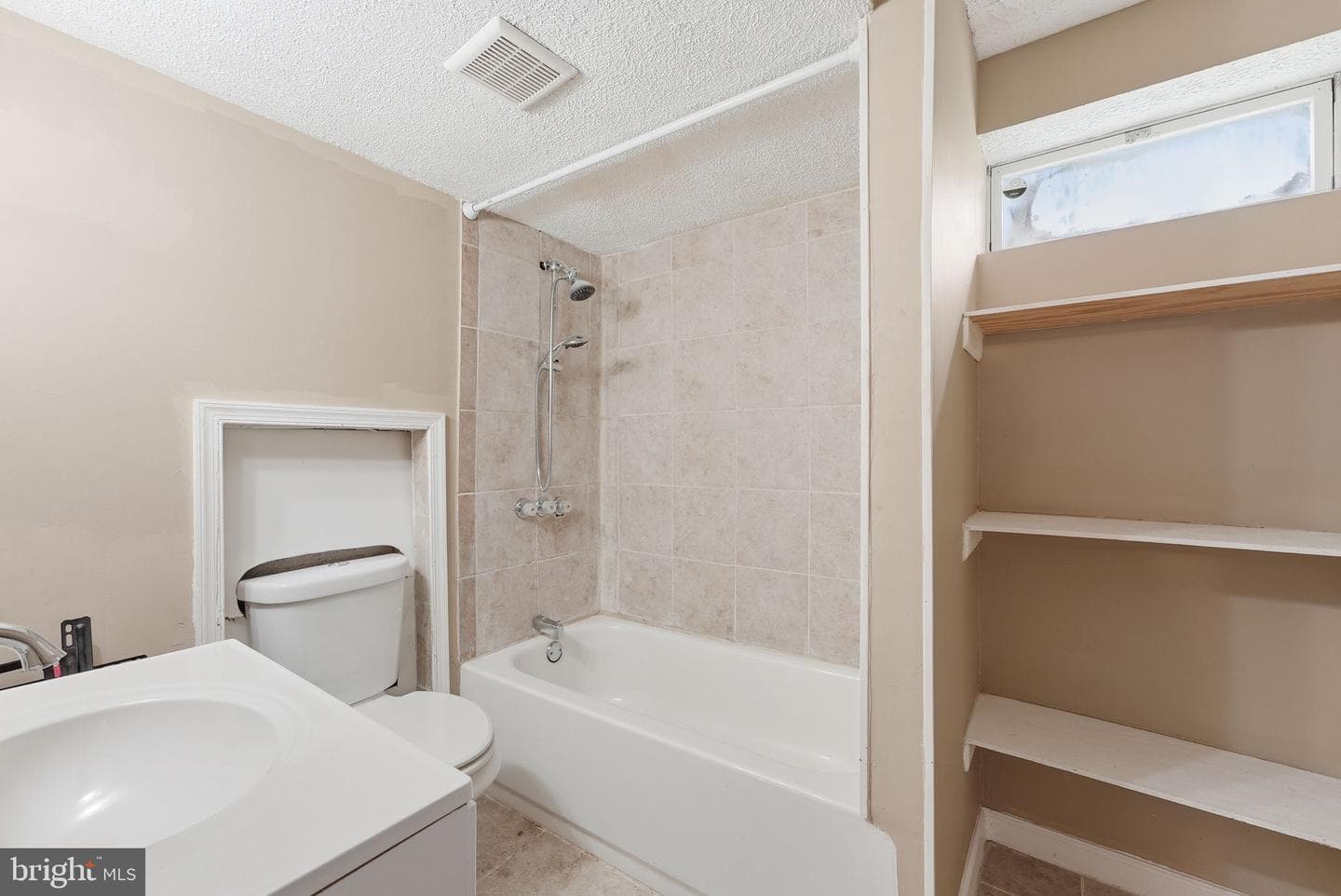 2300 Woodberry Drive photo 26