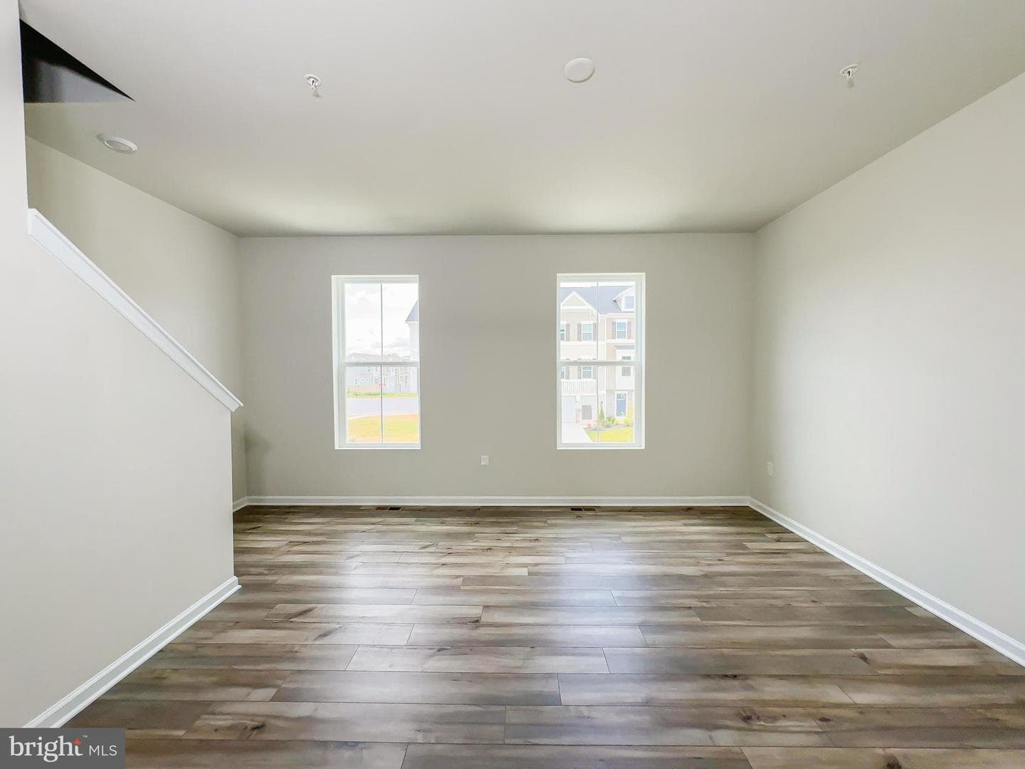 5550 Marksburg Pl photo 11