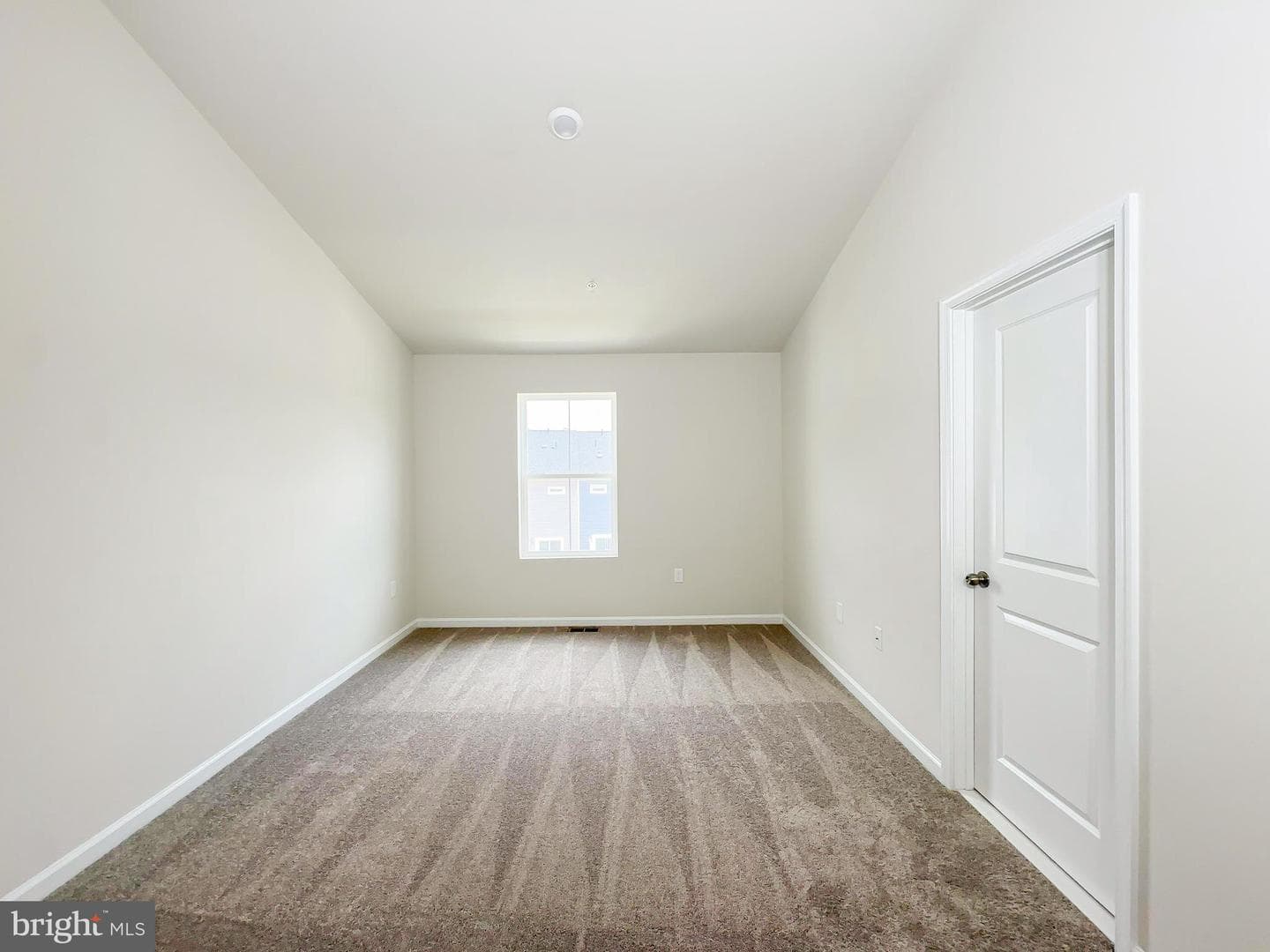 5550 Marksburg Pl photo 6