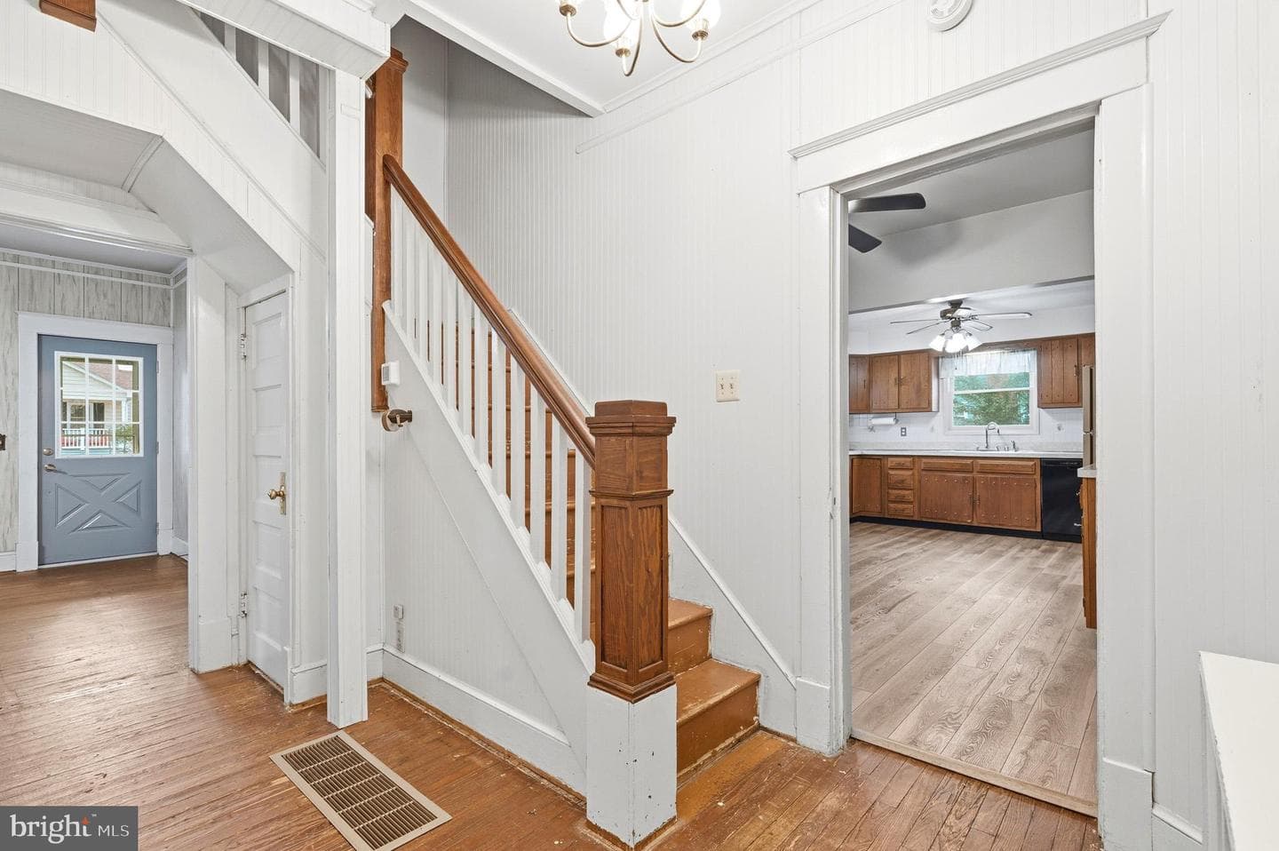 305 Prospect Street photo 18