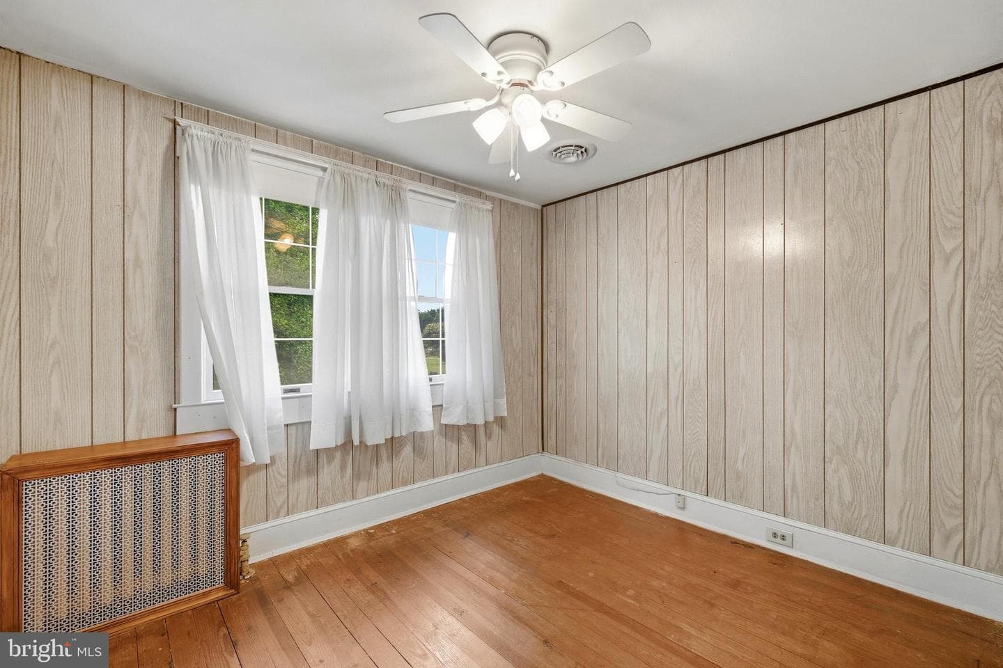 305 Prospect Street photo 21
