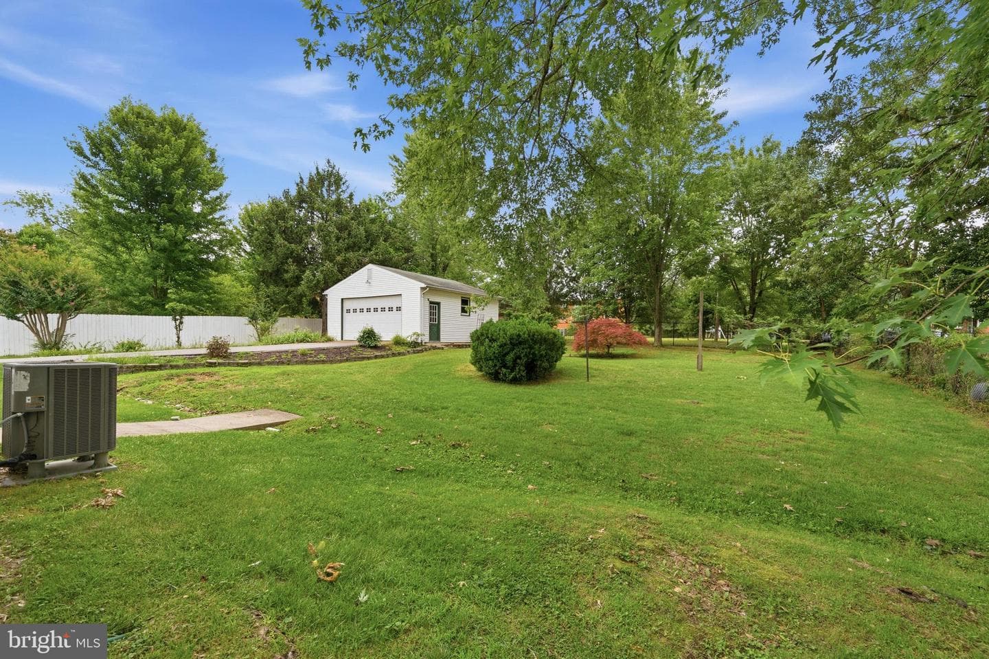 305 Prospect Street photo 27
